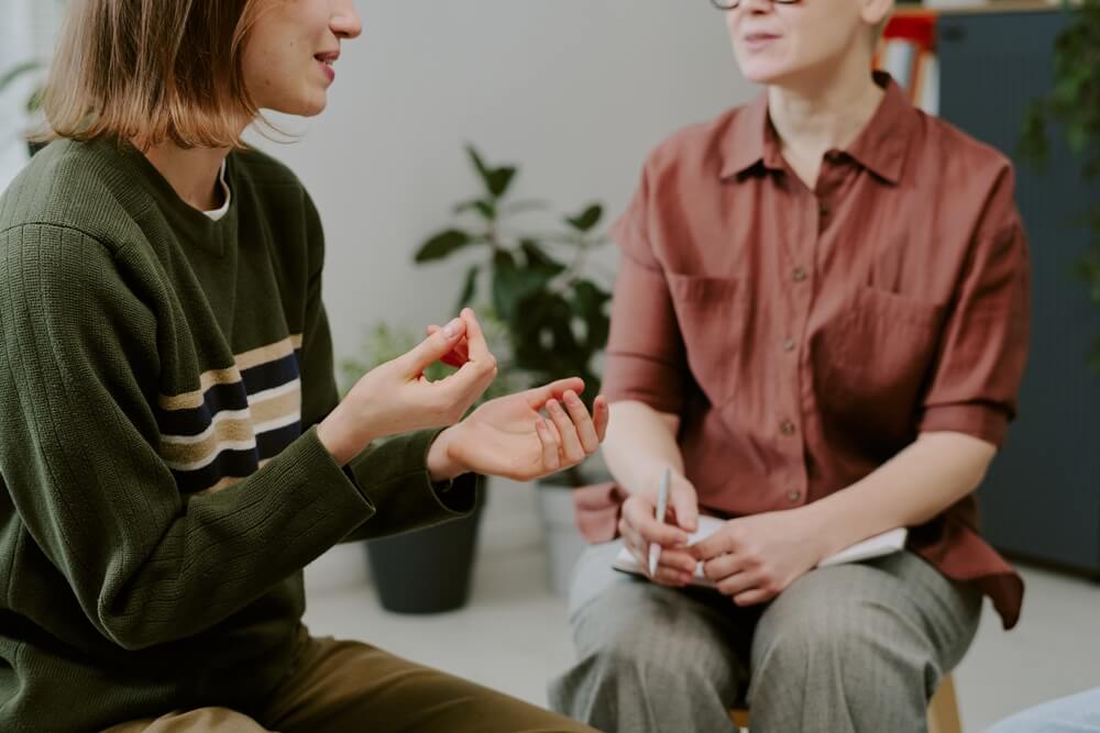 Withdrawal During Detox Symptoms, Timelines, and When Medical Care Is Essential